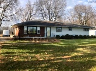 25010 Prophet Rd, Rock Falls, IL 61071