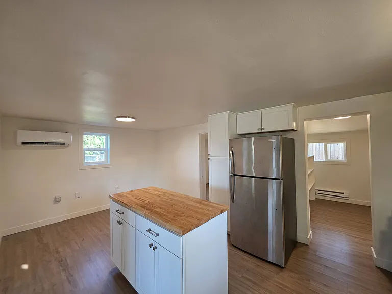 2021 Road 48 — Photo 11