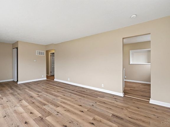 4th image of 8729 Morningstar Ln