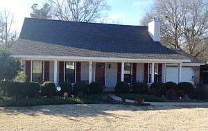 1st image of 429 Lakeover Dr W