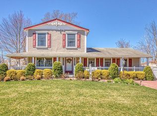 34 Budenos Dr, Sayville, NY 11782