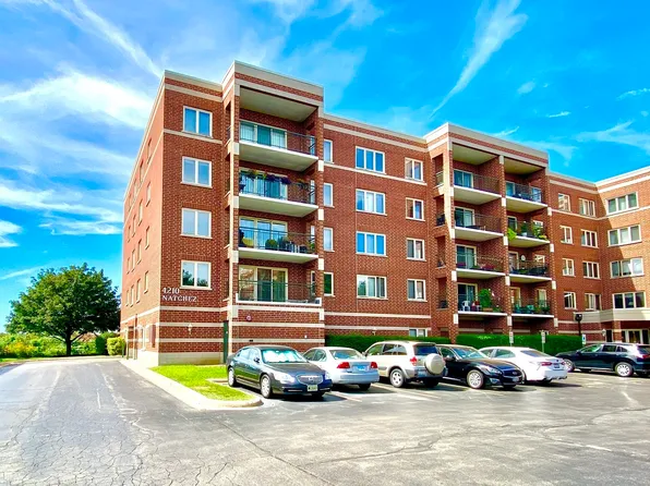 4210 N Natchez Ave APT 410, Chicago, IL 60634