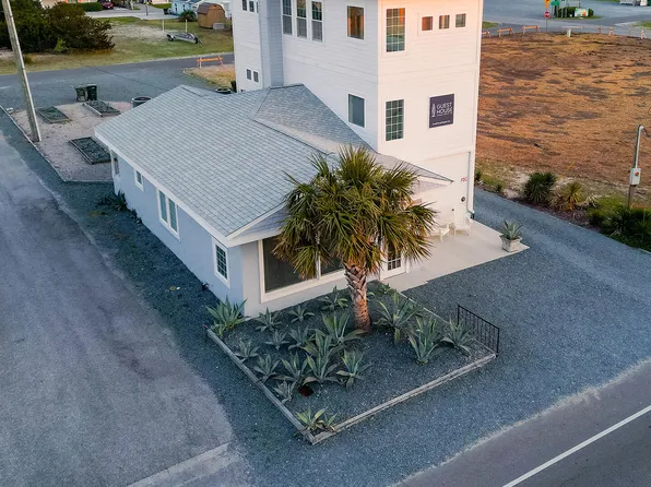 808 S Anderson Boulevard, Topsail Beach, NC 28445