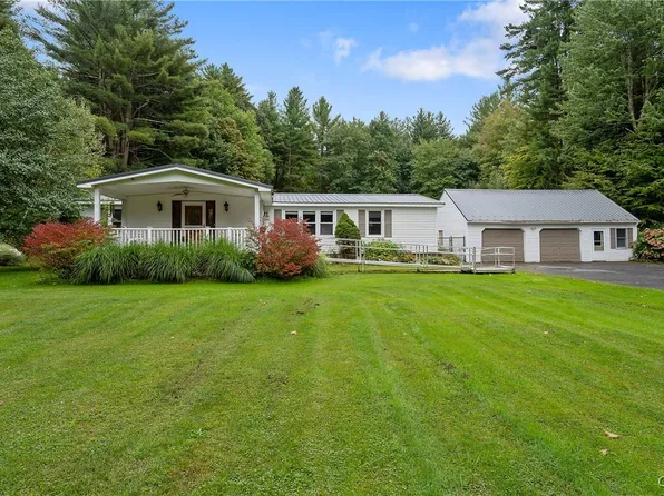 63 Floyd Dr, West Monroe, NY 13167