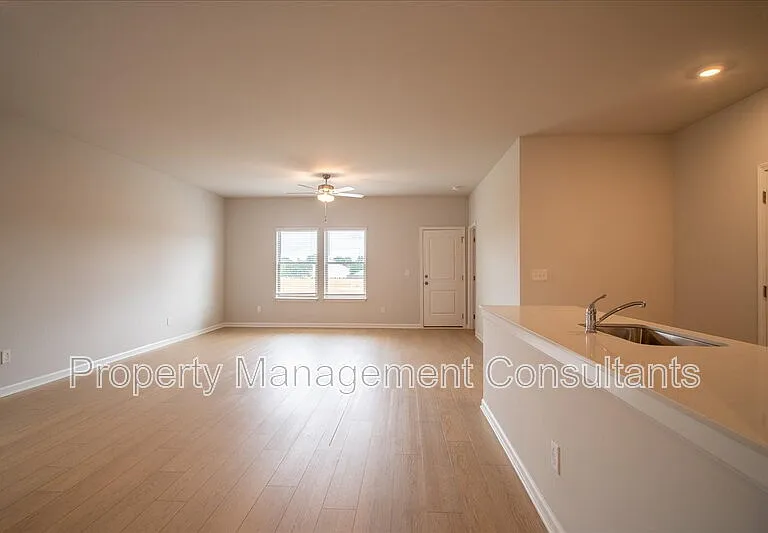 22772 Dashwood Ln — Photo 14