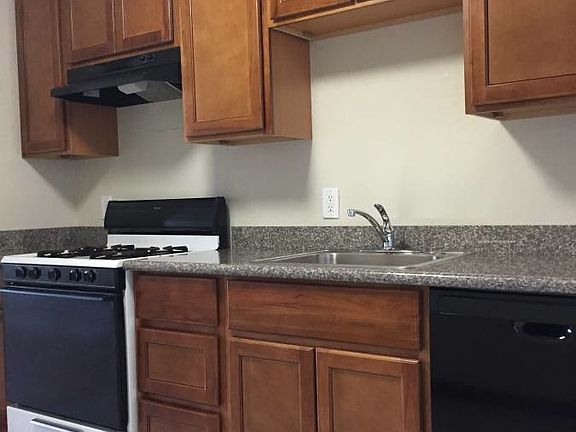 2nd image of 2835 Halsey Avenue # Second Floor