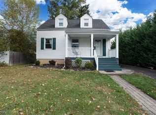 202 Gold St, Green Brook, NJ 08812