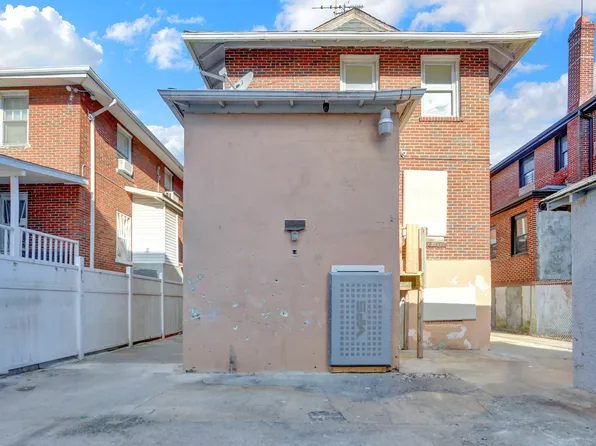 22-17 Collier Avenue image 20 of 20