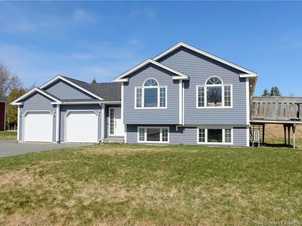 56 Chelsea Dr, Quispamsis, NB E2E 6E8