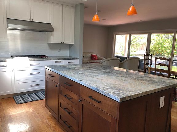 3rd image of 656 Giralda Dr