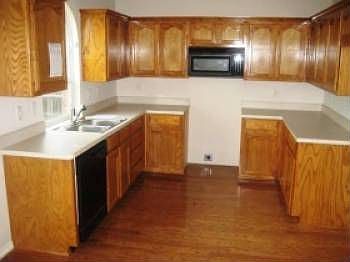 2nd image of 10617 Foothill Dr