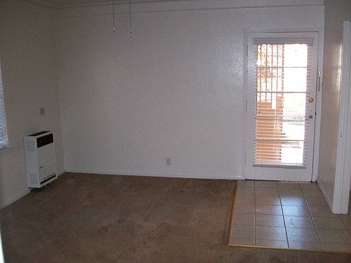 1st image of 528 1/2 Lime Ave
