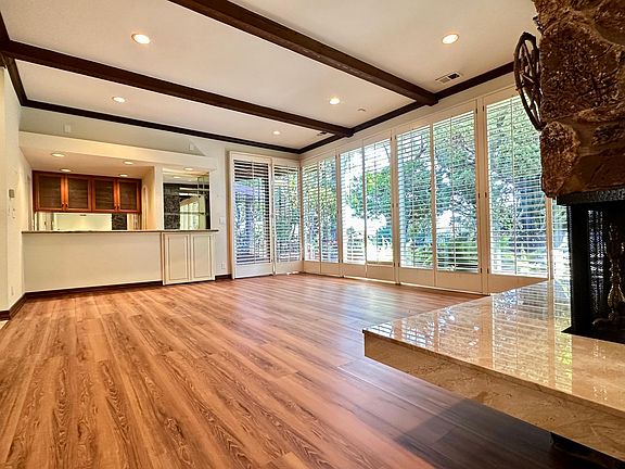 5th image of 3026 Corda Dr