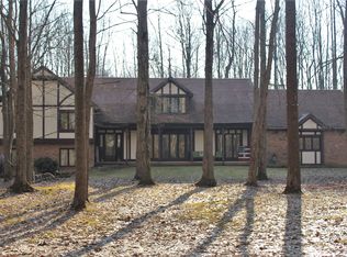 13255 Crows Holw, Chardon, OH 44024