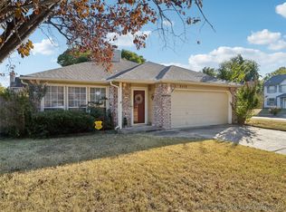 3113 W Pittsburg Pl, Broken Arrow, OK 74012