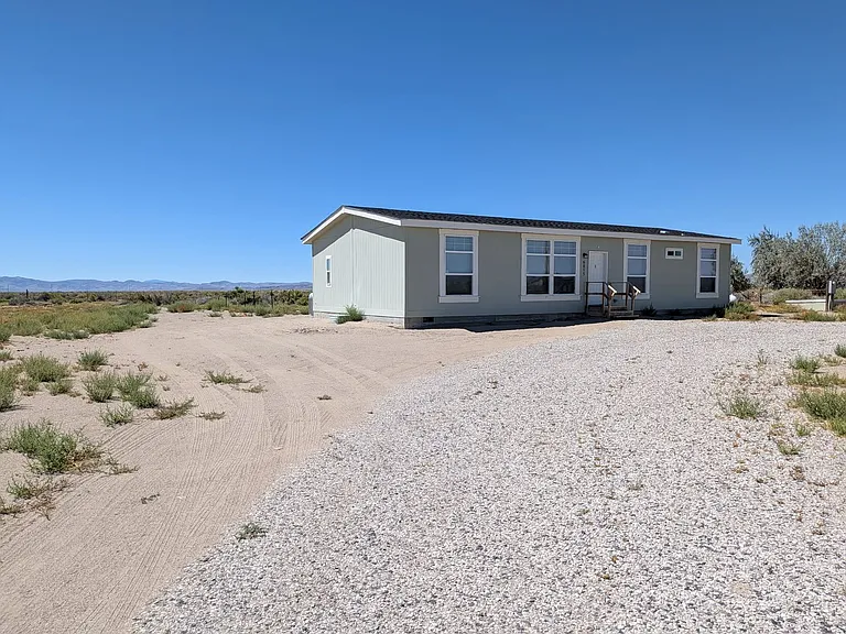 6855 Equinox Ln — Photo 18
