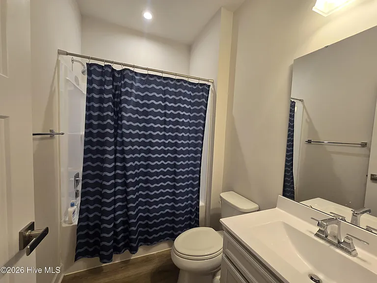 302 Fost Blvd — Photo 12