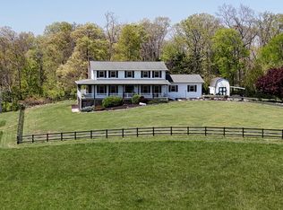 539 Morie Rd, Dandridge, TN 37725