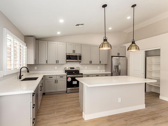 5th image of 9261 W Sanna Cir
