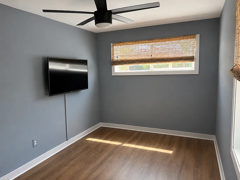 4701 E Palm Ln — Photo 8