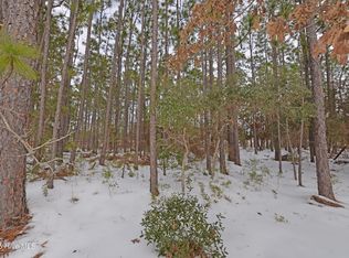 881 Eden Dr, Southport, NC 28461