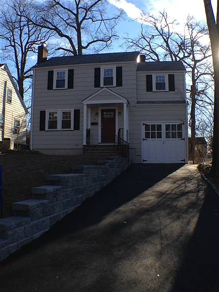 1st image of 23 Lakewood Ave