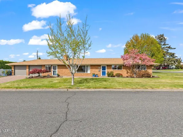 220 N 42nd Ave, Yakima, WA 98908