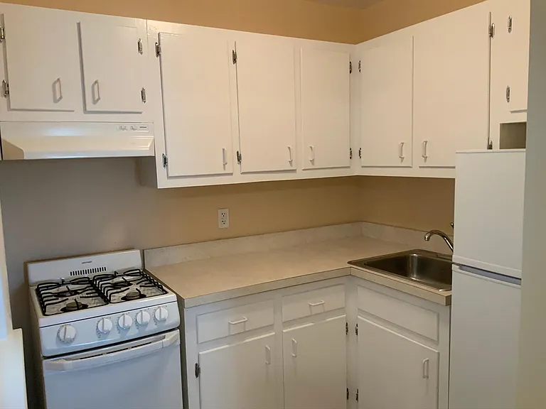 55+ Community - Springvale Apartments — Photo 39