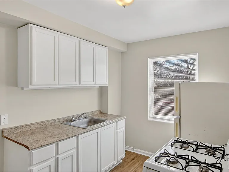 12200 Cheyenne St. - MartelRealEstate LLC — Photo 6