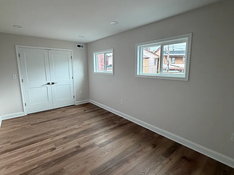 111 S Blakely St #2 — Photo 11