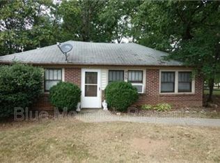 915 Hickory Grove Rd, Gastonia, NC 28056