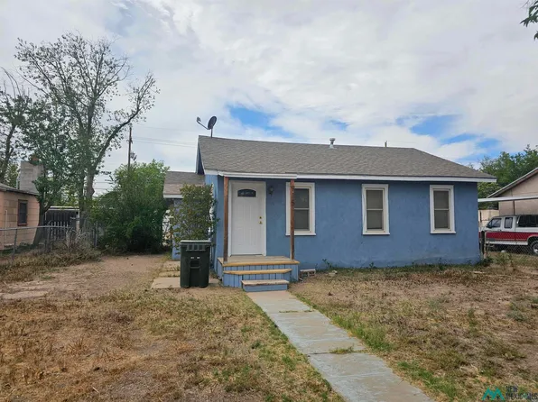 915 N Pate St, Carlsbad, NM 88220