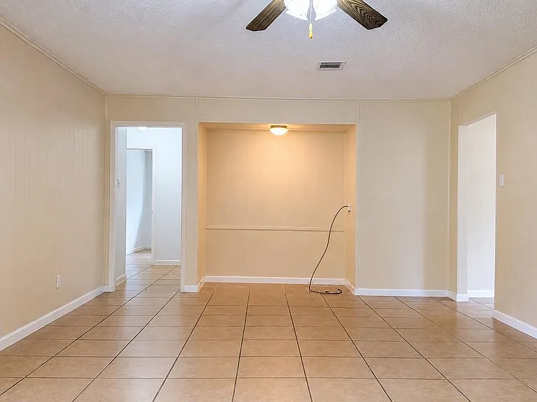 4418 Ponca St — Photo 11
