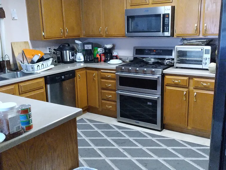 5616 Caladonia Ave — Photo 1
