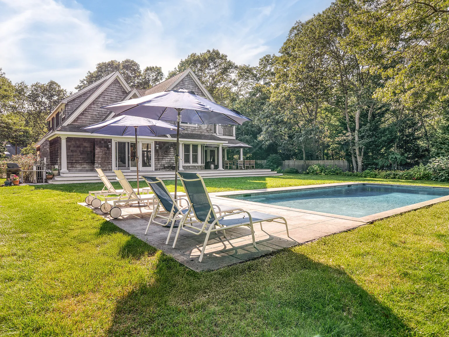 Wainscott Post Modern — Photo 2