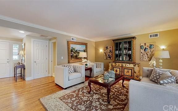 5th image of 1930 Liliano Dr