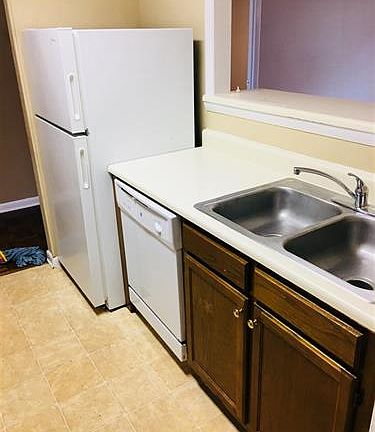 4th image of 4935 Seven Pine Cir NW