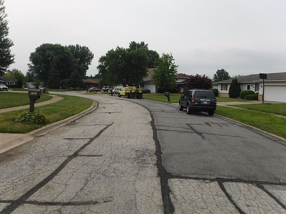 5th image of 2801 W 63rd Ln