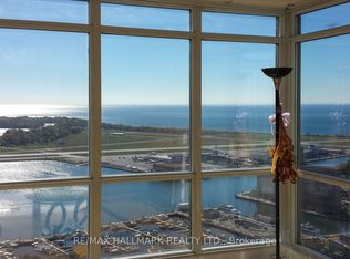 15 Fort York Blvd #4610, Toronto, ON M5V 3Y4