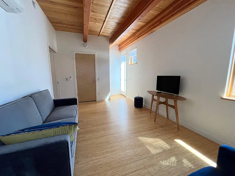 2743 Friendly Aly — Photo 21