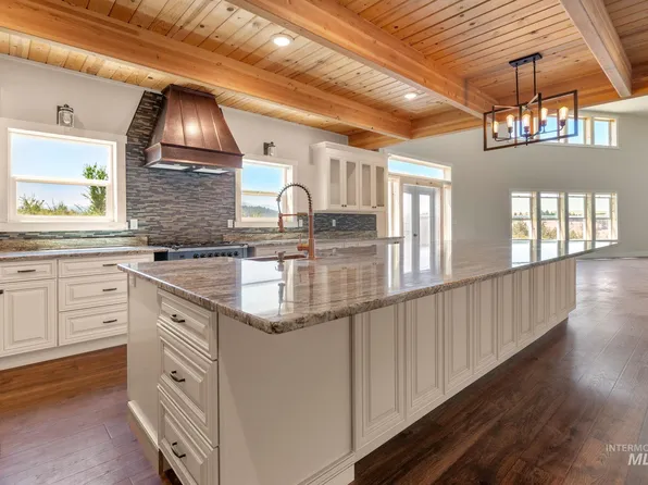 188 Golden Acres Dr, Grangeville, ID 83530