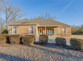 18 Dirleton Dr, Bella Vista, AR 72715