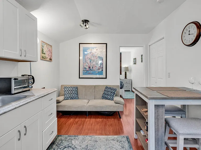 399 Old Mill Pond Rd #2 — Photo 26