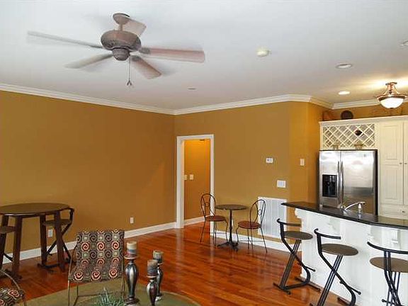 5th image of 104 E 1st St