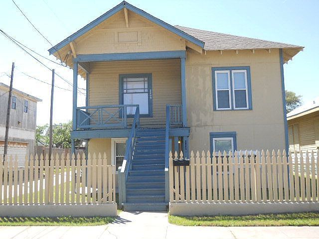1st image of 2409 35th St