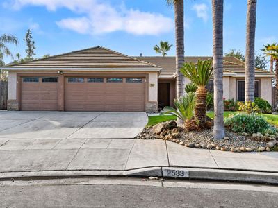 2533 E Hillview Ave, Fresno, CA, 93720