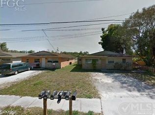 1512 Oak Dr, Fort Myers, FL 33907