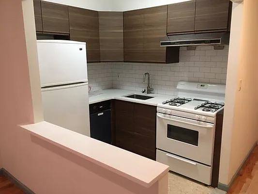 Rented by Town Residential | media 6