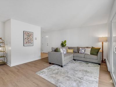 13 Chapel Hill Dr APT 5, Plymouth, MA, 02360