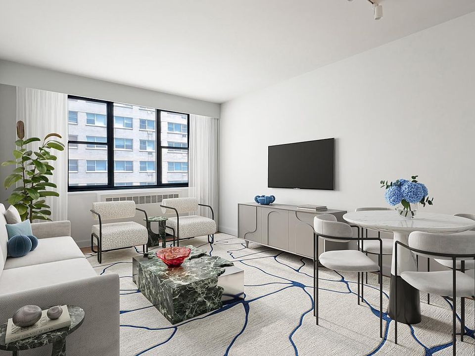 1st image of 320 E 46th St APT 10D